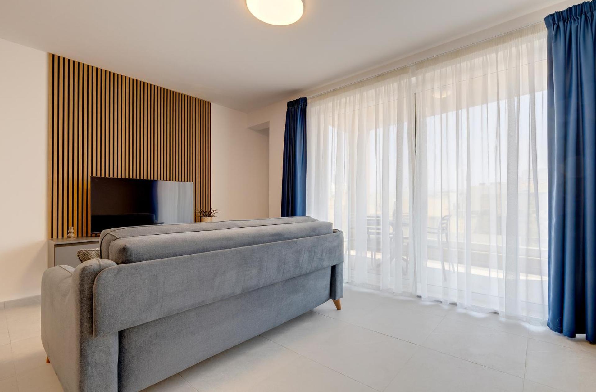 Wave Crest Holiday Apartments St. Paul's Bay Buitenkant foto
