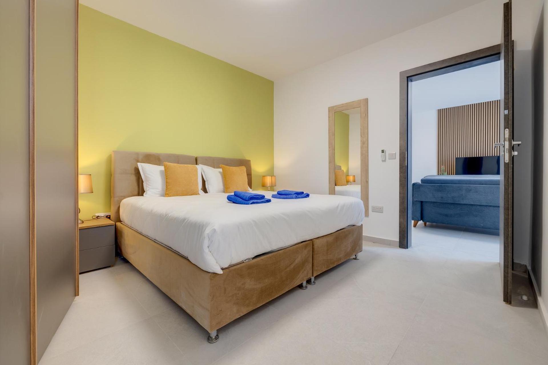 Wave Crest Holiday Apartments St. Paul's Bay Buitenkant foto