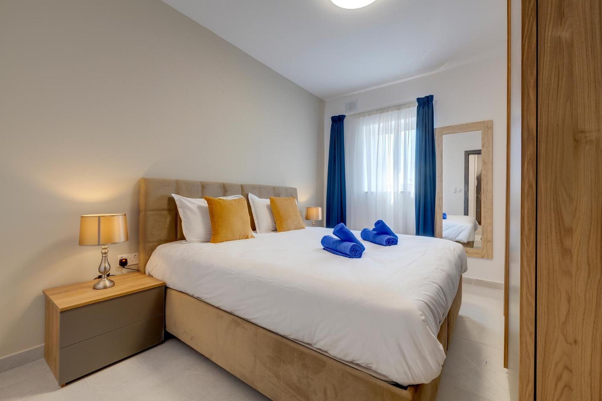 Wave Crest Holiday Apartments St. Paul's Bay Buitenkant foto